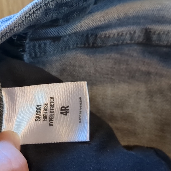 High Rise Express Jeans-GRAY - Picture 5 of 6